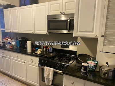 North End 2 Bed in the North End Boston - $3,200