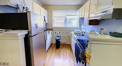 Somerville Studio 1 Bath  Davis Square - $2,425 50% Fee