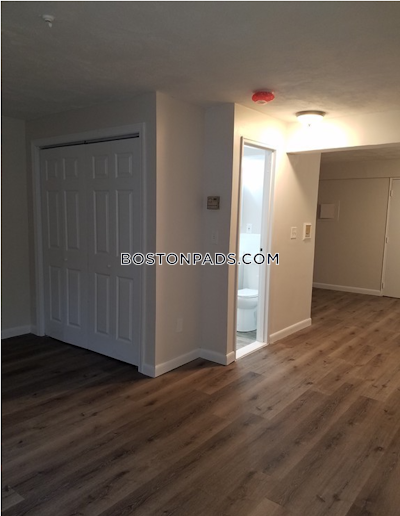 Quincy Studio 1 Bath  West Quincy - $1,700 50% Fee