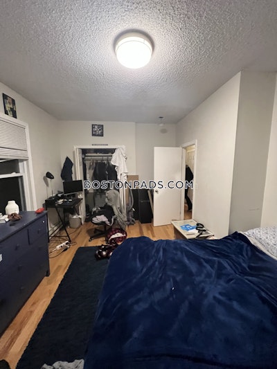 Mission Hill 4 Beds 1 Bath Boston - $4,000