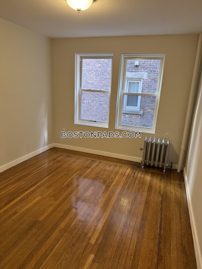 Northeastern/symphony 1 Bed 1 Bath Boston - $3,200