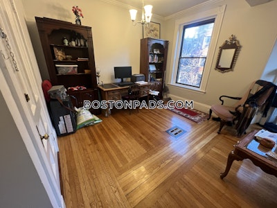 Back Bay Apartment for rent 1 Bedroom 1 Bath Boston - $3,900